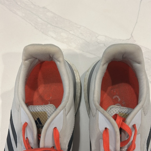 Adidas Boost women's size 9 Gray with coral/pink shoelaces GUC - Picture 7 of 7